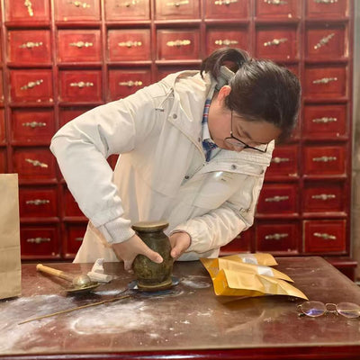 PLACEHOLDER — portrait of Dr. Ying Yanxin